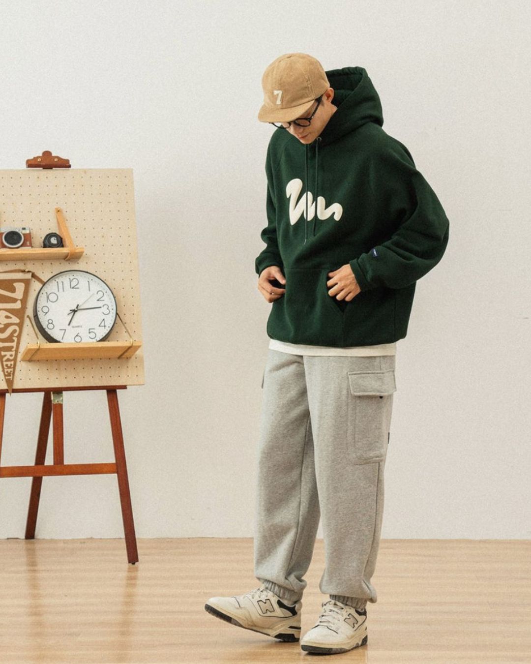 Painted Logo Hoodie HD011