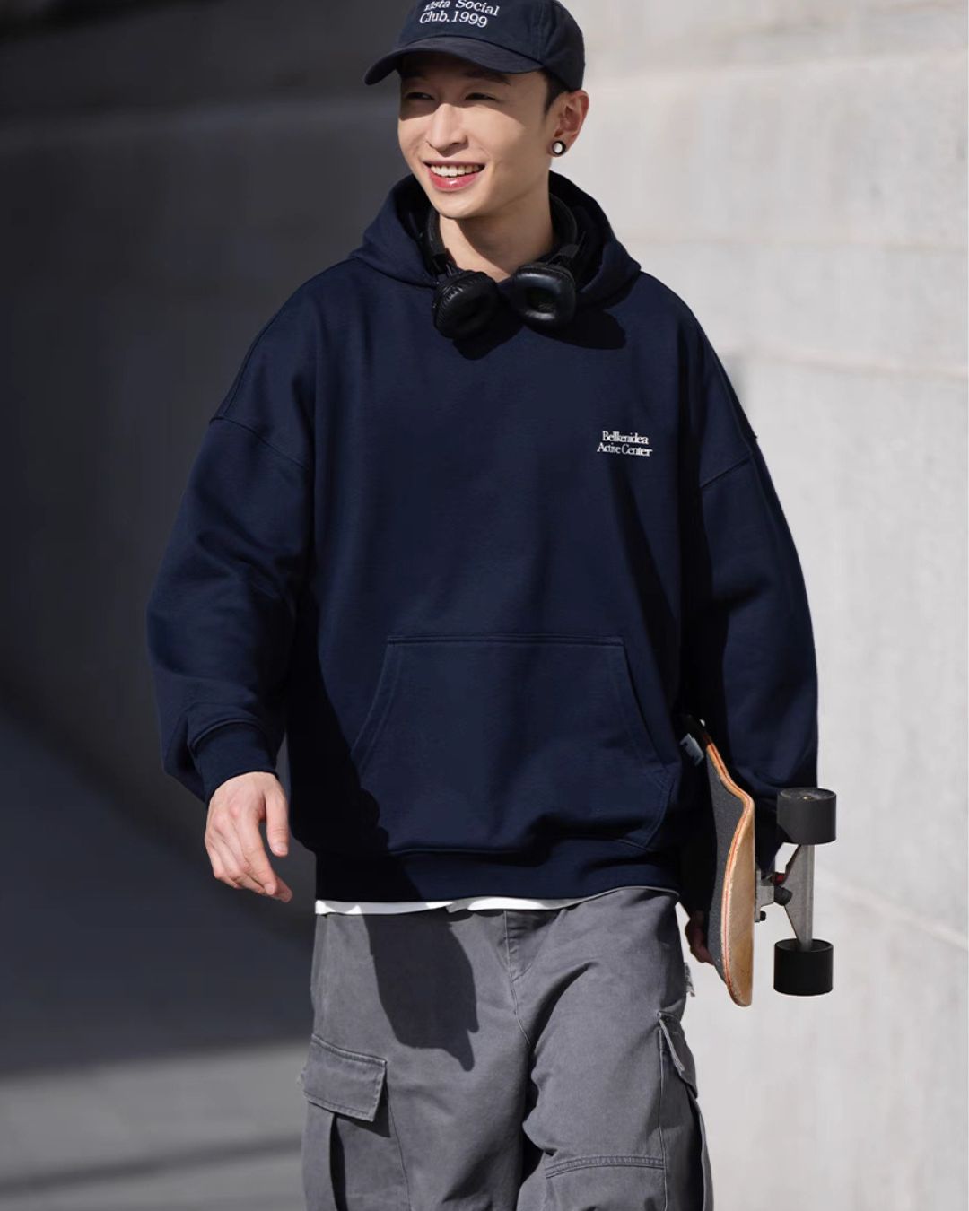 Basic Text Logo Hoodie HD065