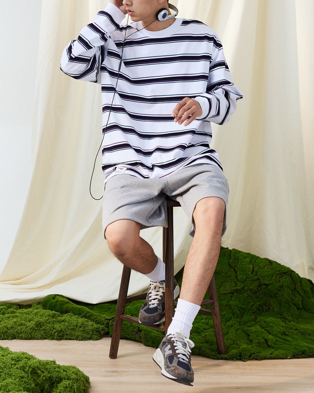Contrast Border T-shirt LT071