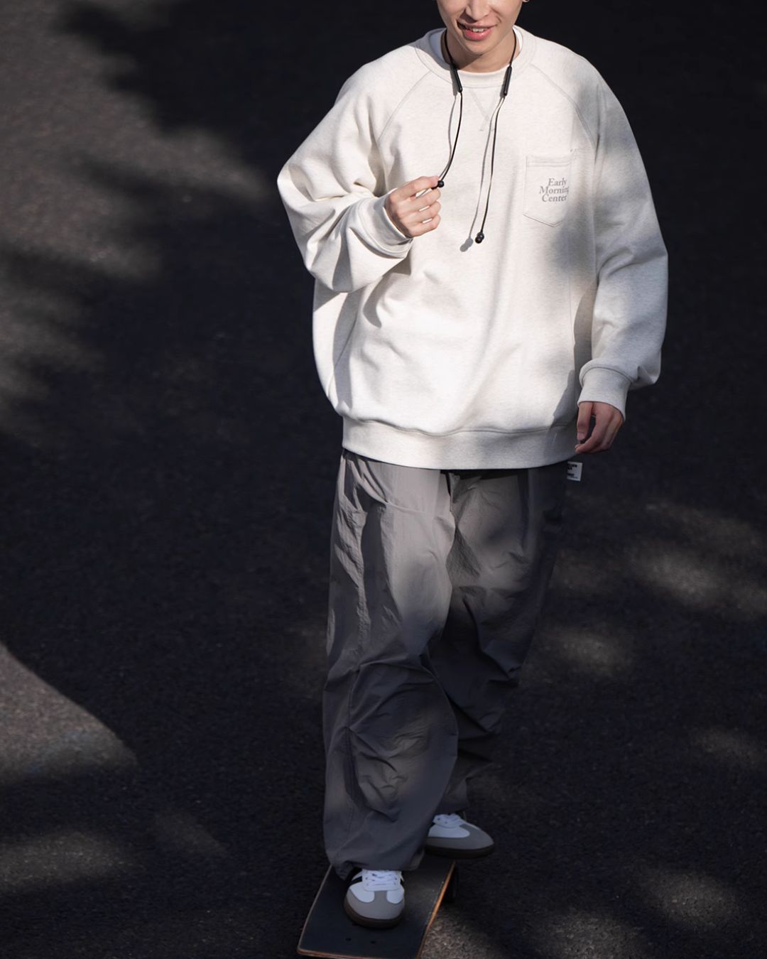 Simple Round Neck Sweat SW037