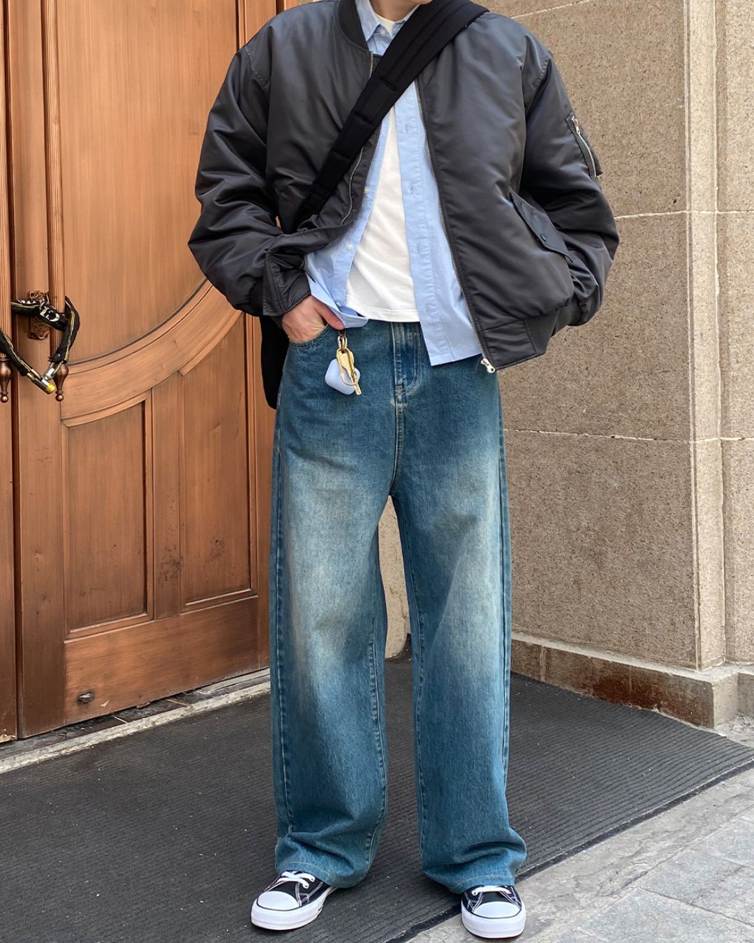 Washed Blue Straight Jeans DP051