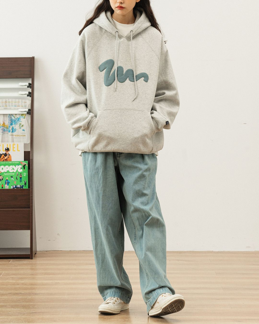 Painted Logo Hoodie HD011