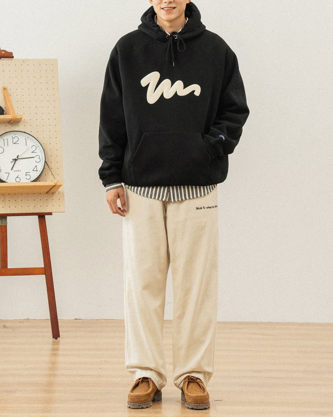 Painted Logo Hoodie HD011