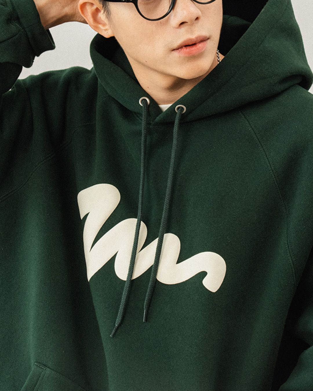 Painted Logo Hoodie HD011