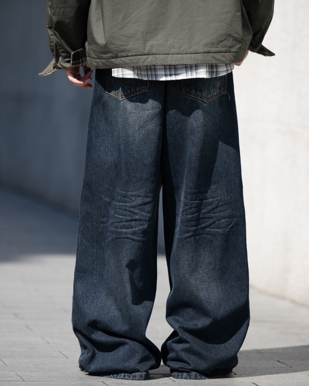Vintage Navy Straight Denim DP056