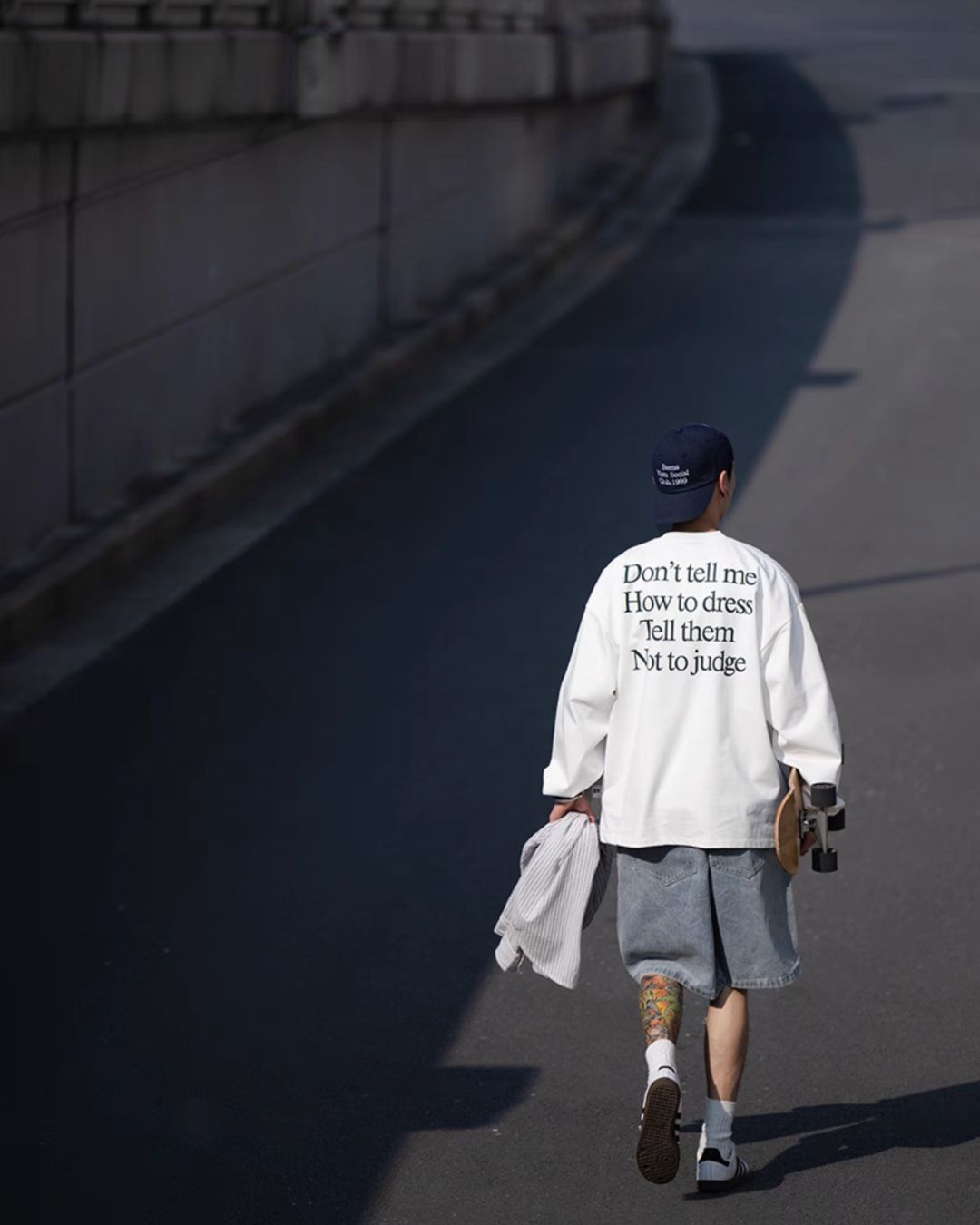 Back Print Lettered T-shirt LT037