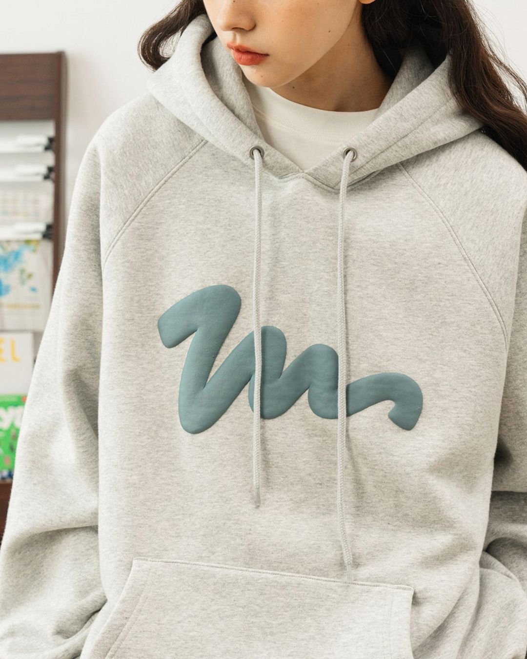 【10日以内お届け】Painted Logo Hoodie HD011