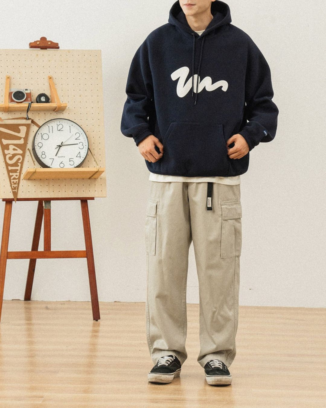 Painted Logo Hoodie HD011