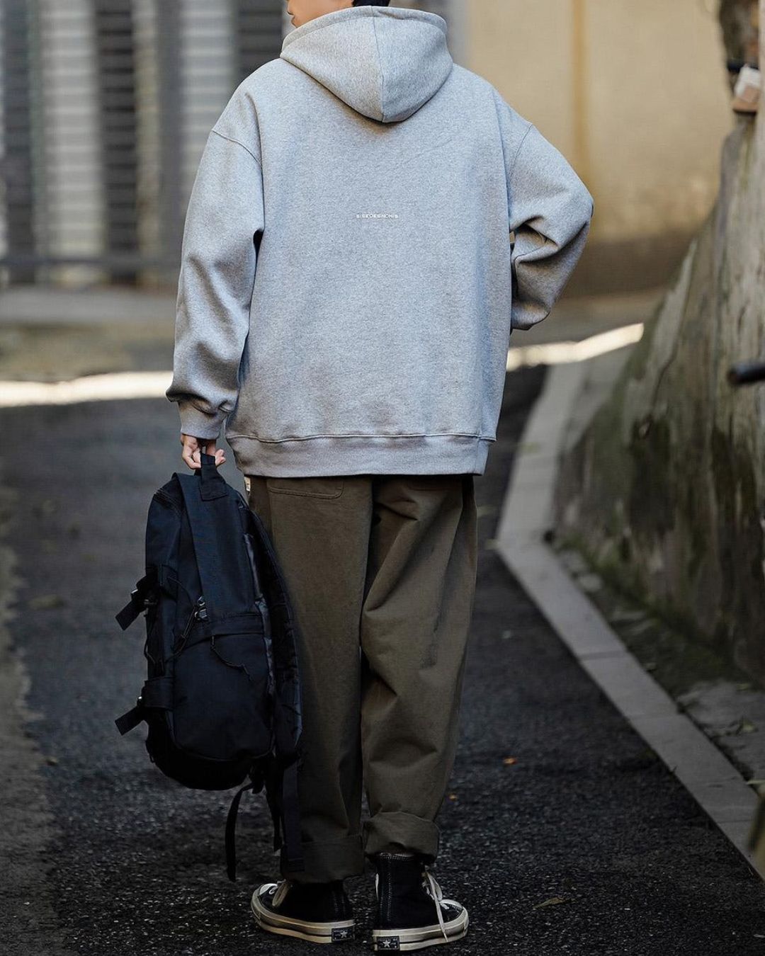 Lettered Pullover Hoodie HD019