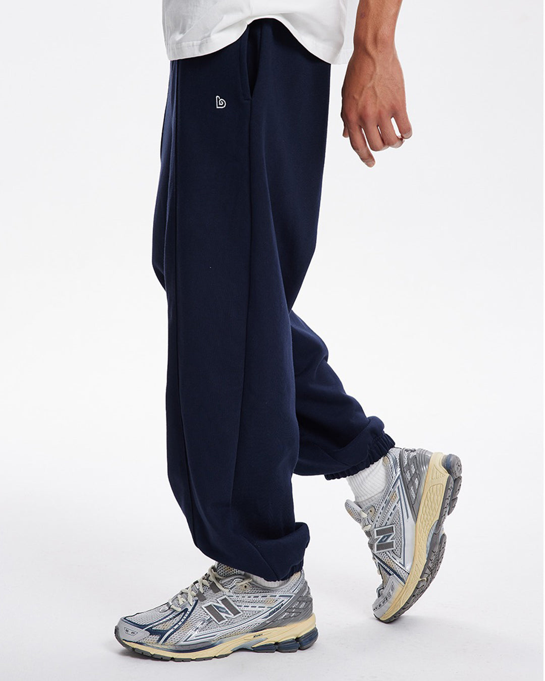 Relaxed Logo Sweat Pants　TP022