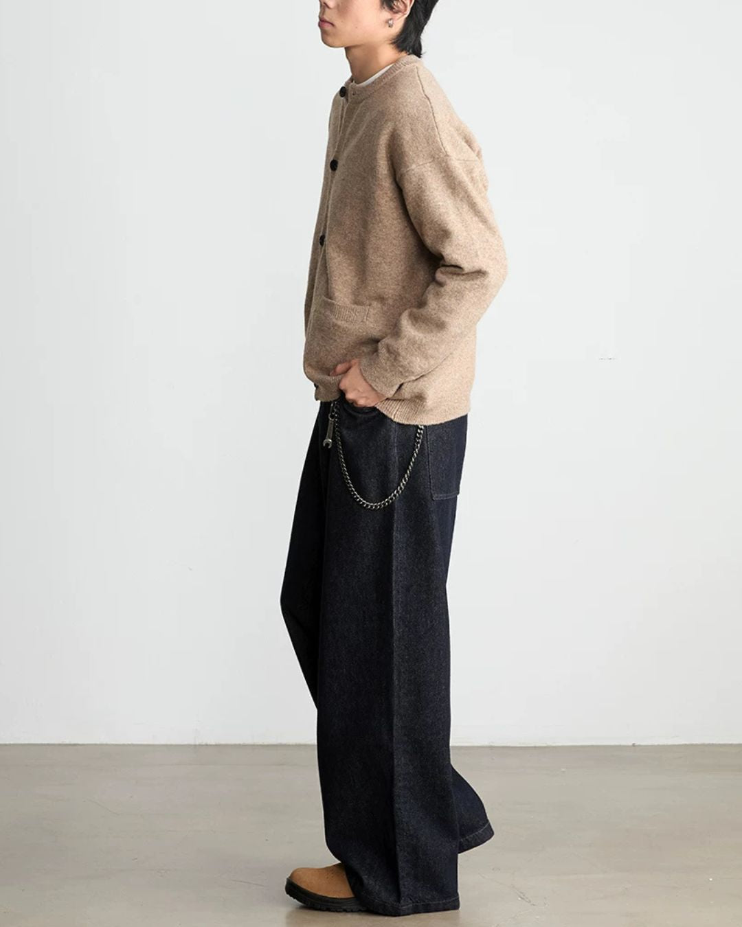Brushed Crewneck Cardigan　KN059