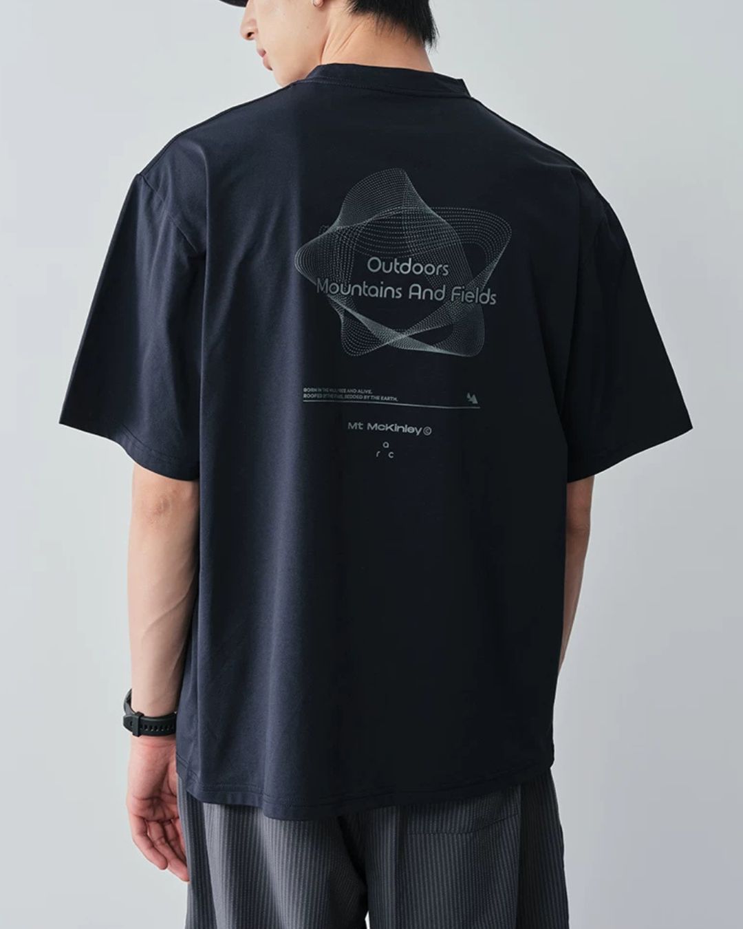 Starburst Graphic T-Shirt　ST207