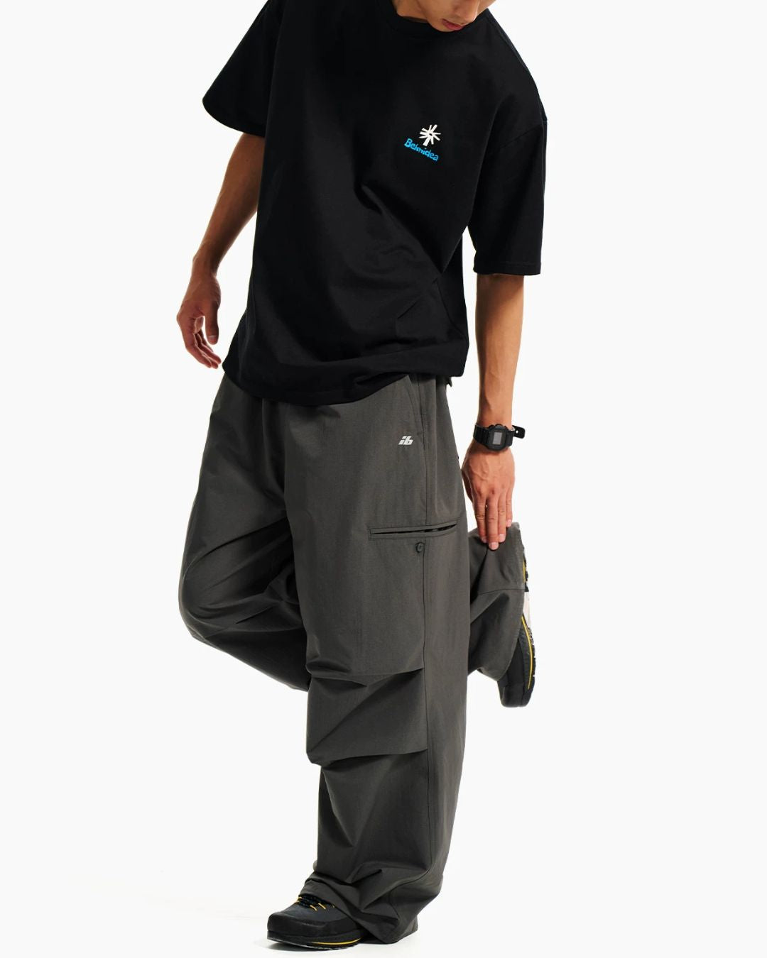 Light Gear Graphic T-Shirt　ST216