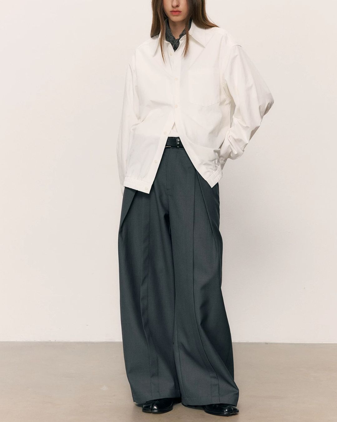 Cross Tuck Slacks　SL004