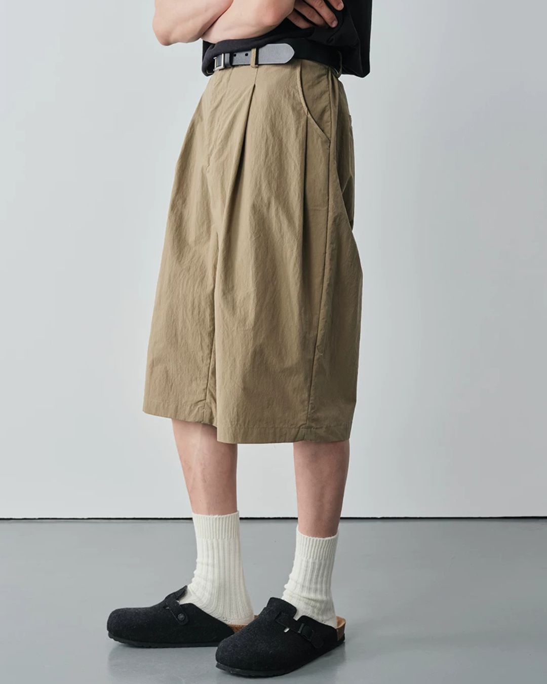 Cotton-Nylon Pleated Shorts　SP077