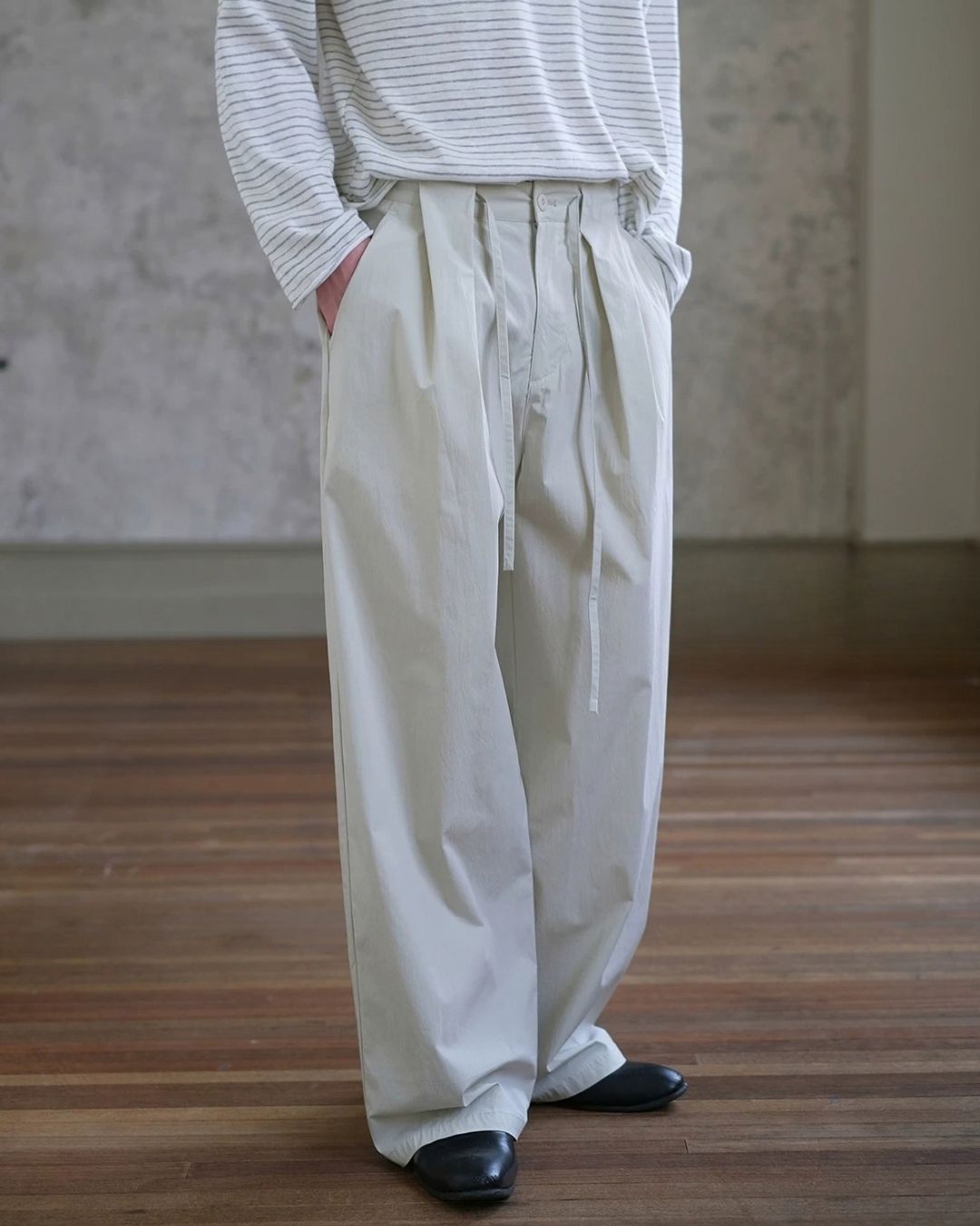 Casual Tuck Wide Pants　WP122