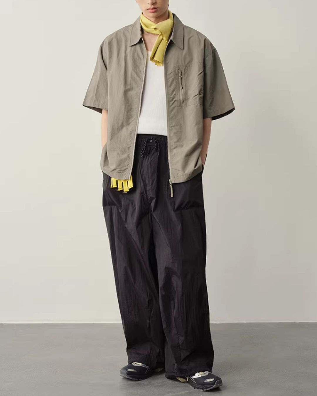 【10日以内お届け】Water-repellent Drawstring Pants　WP097