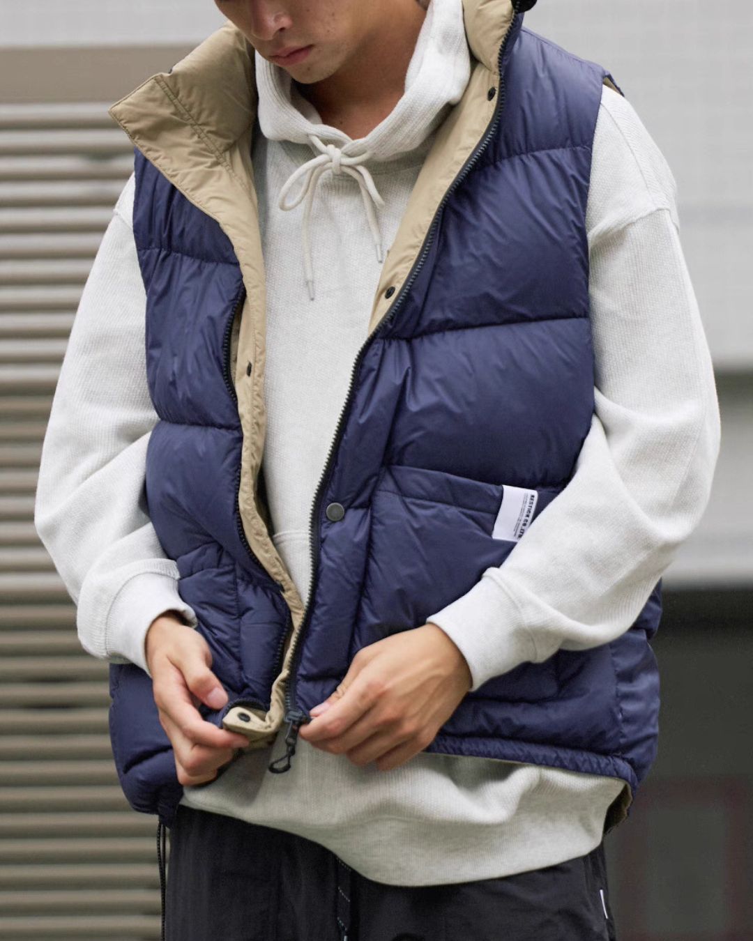 Reversible Down Vest　VT018