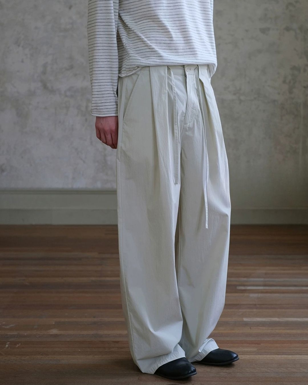 Casual Tuck Wide Pants　WP122