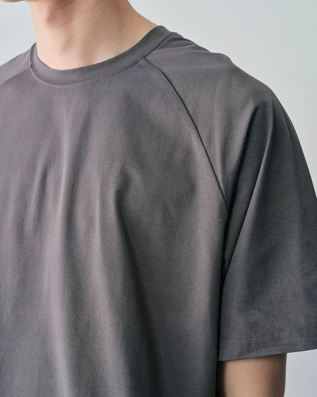 Reflective Raglan T-shirt　ST203