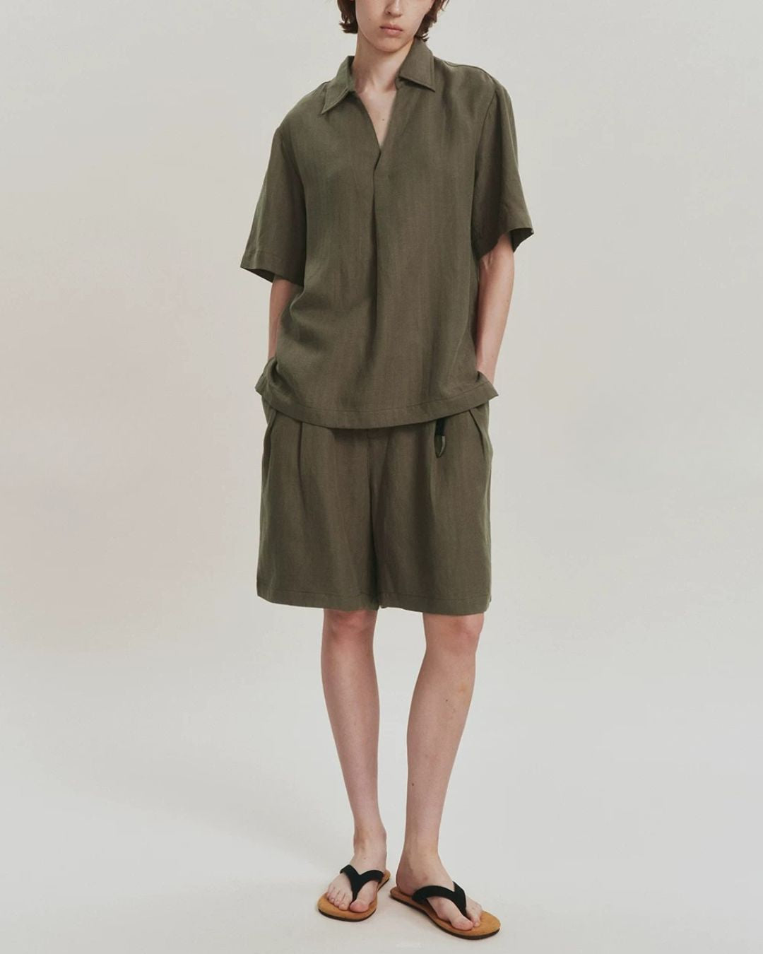 Linen Relaxed Pleated Shorts　SP080