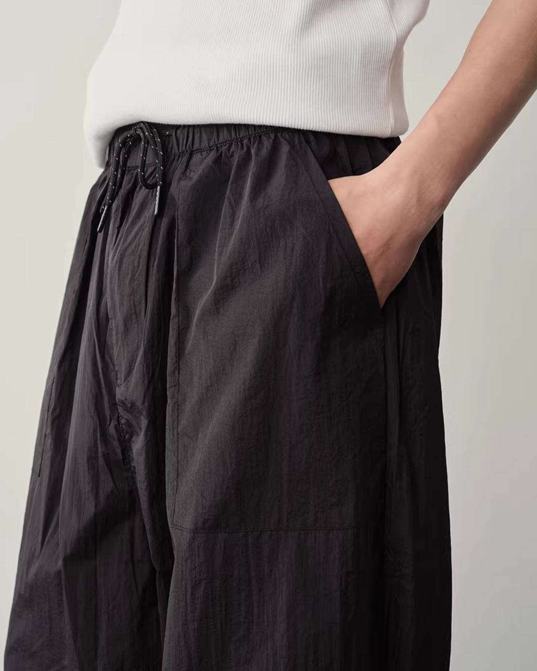 【10日以内お届け】Water-repellent Drawstring Pants　WP097