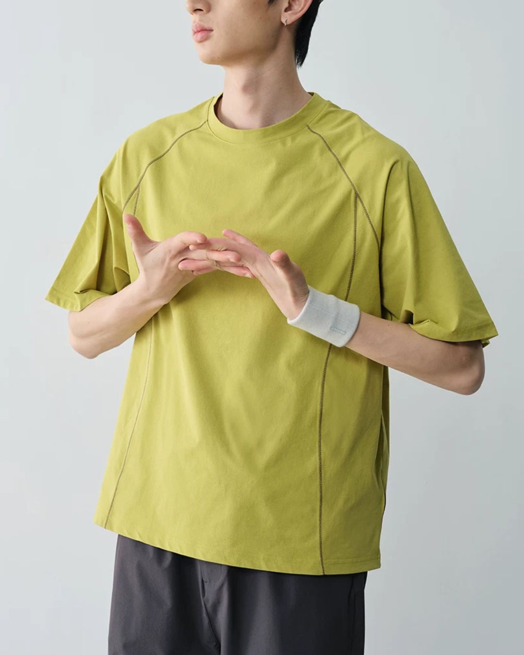 Curved Line Sporty T-Shirt　ST190