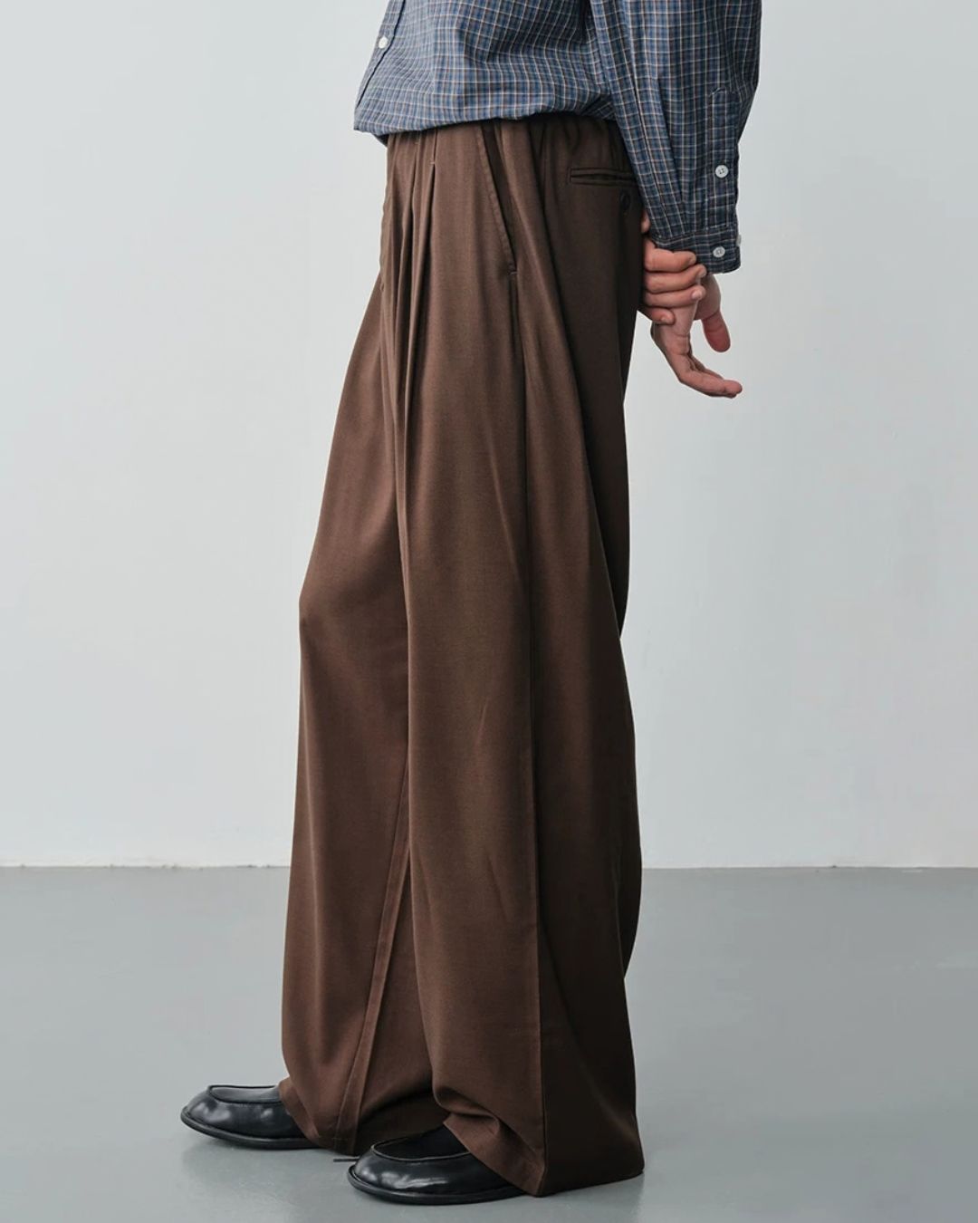 Wool Blend Tuck Wide Pants　WP119