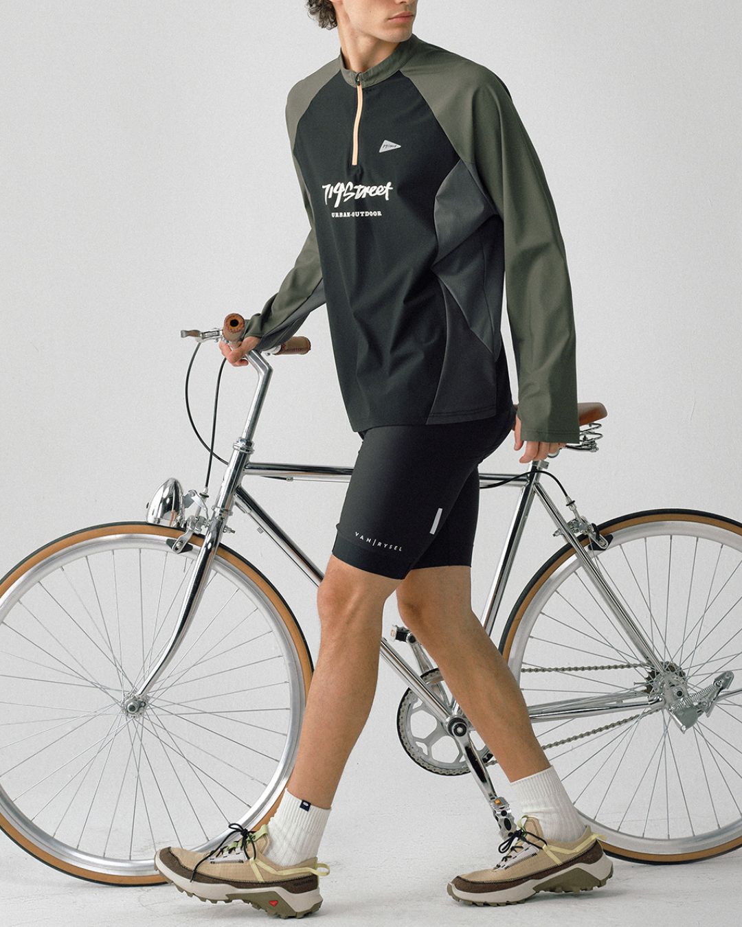 【10日以内お届け】Quick-drying Half-zip T-shirt　LT079