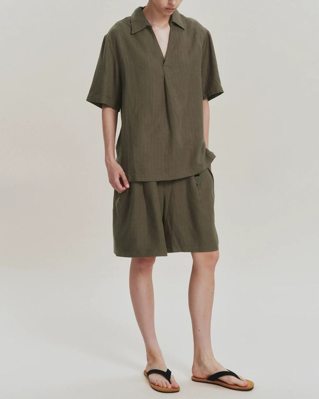 Linen Relaxed Pleated Shorts　SP080