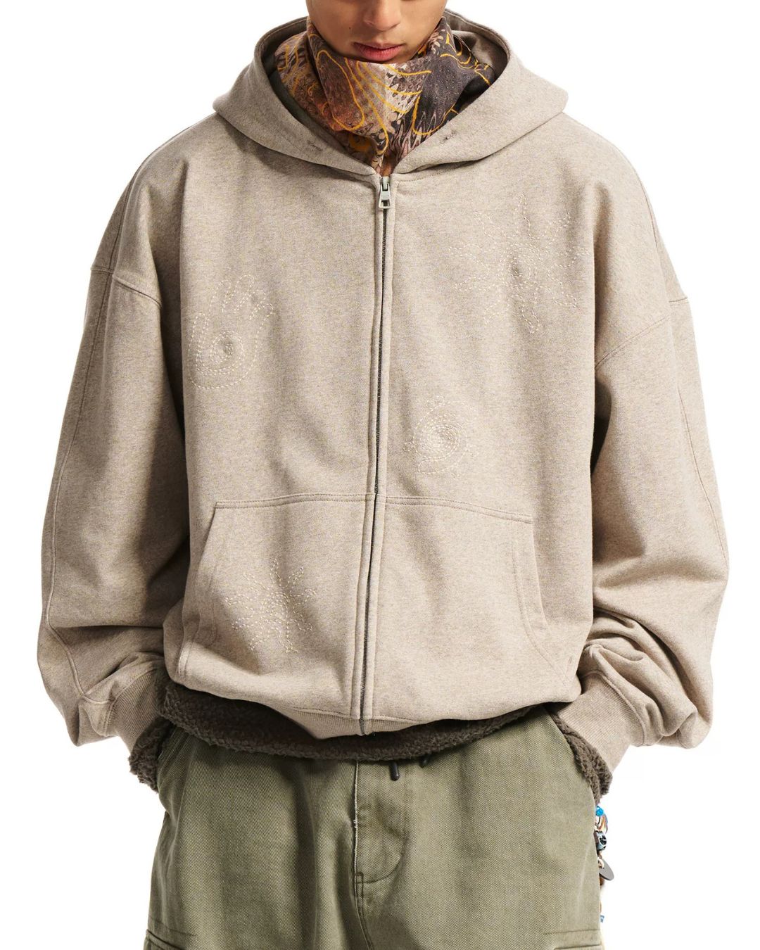 Tonal Embroidery Zip Hoodie　HD081