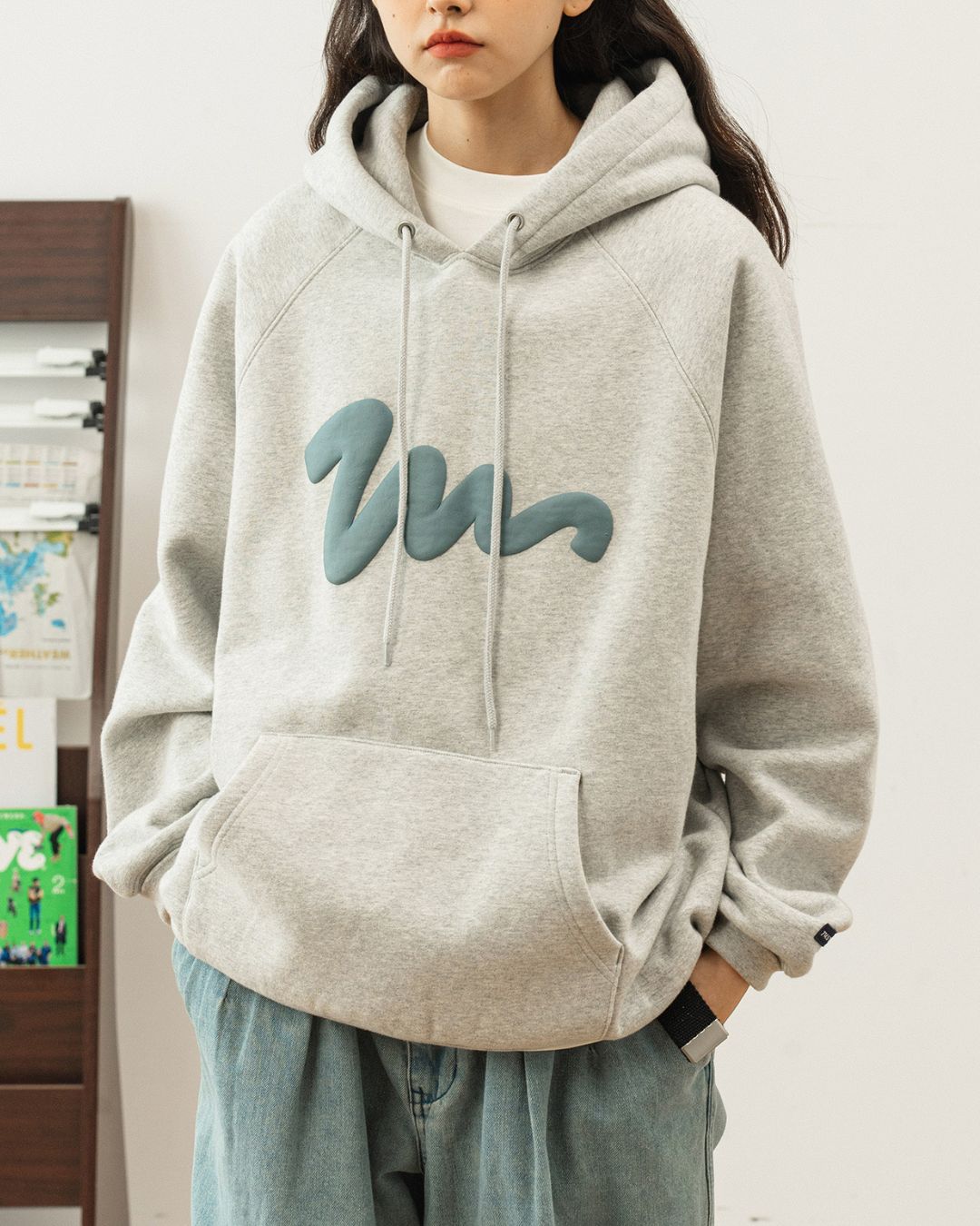 Painted Logo Hoodie　HD011