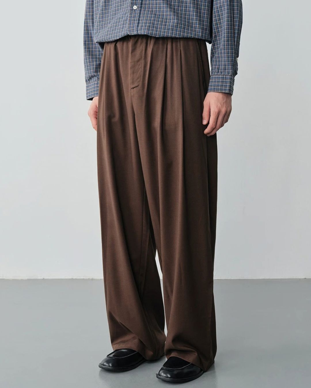 Wool Blend Tuck Wide Pants　WP119