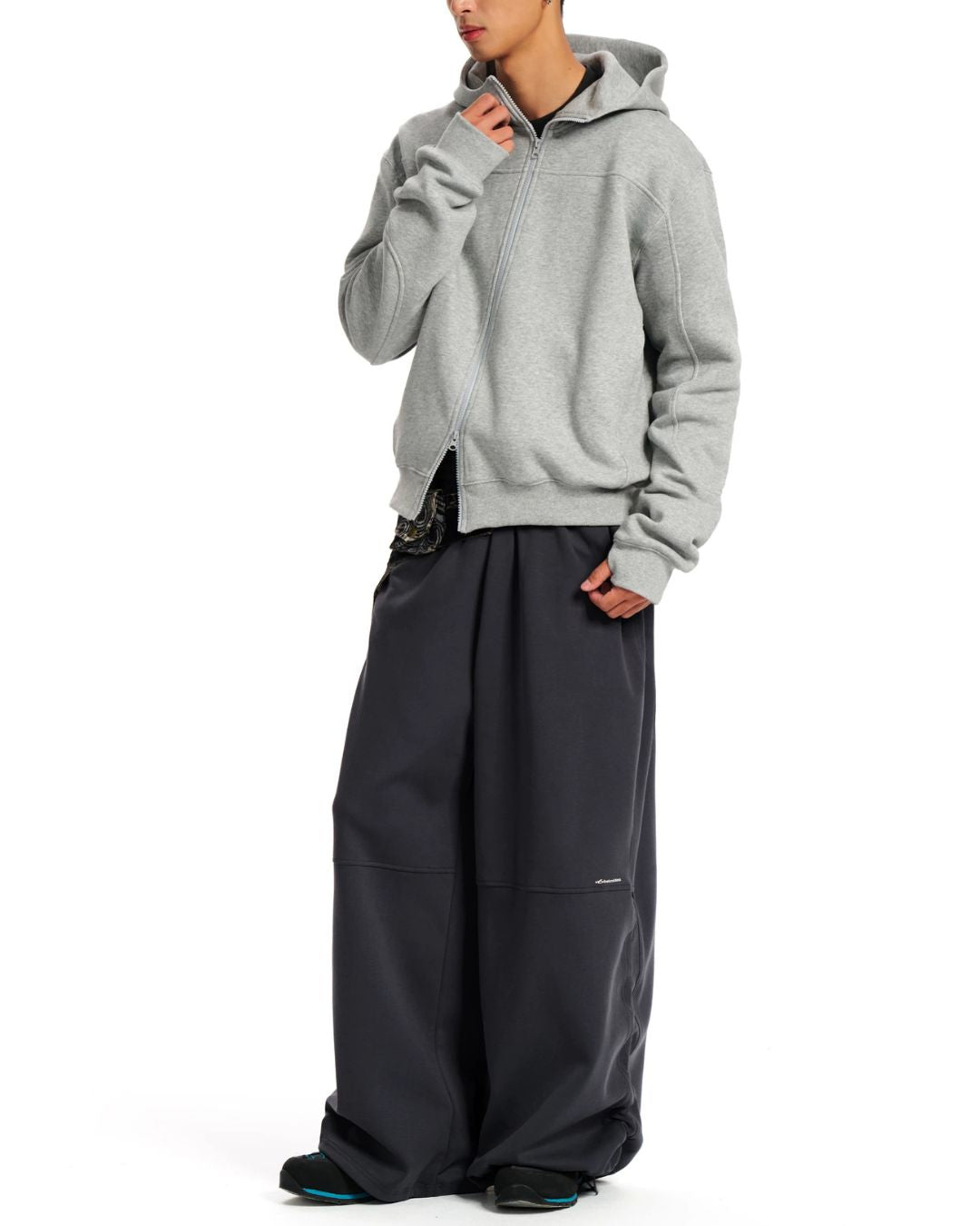 Diagonal Zip Hoodie　HD088
