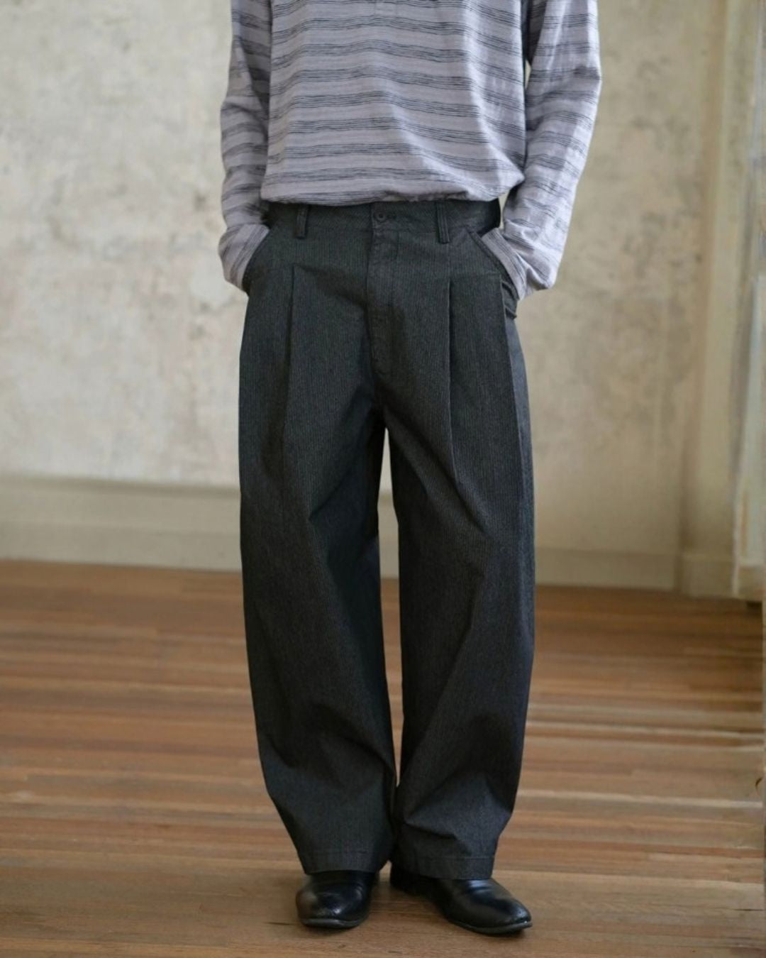 Relaxed Tuck Wide Pants　WP121