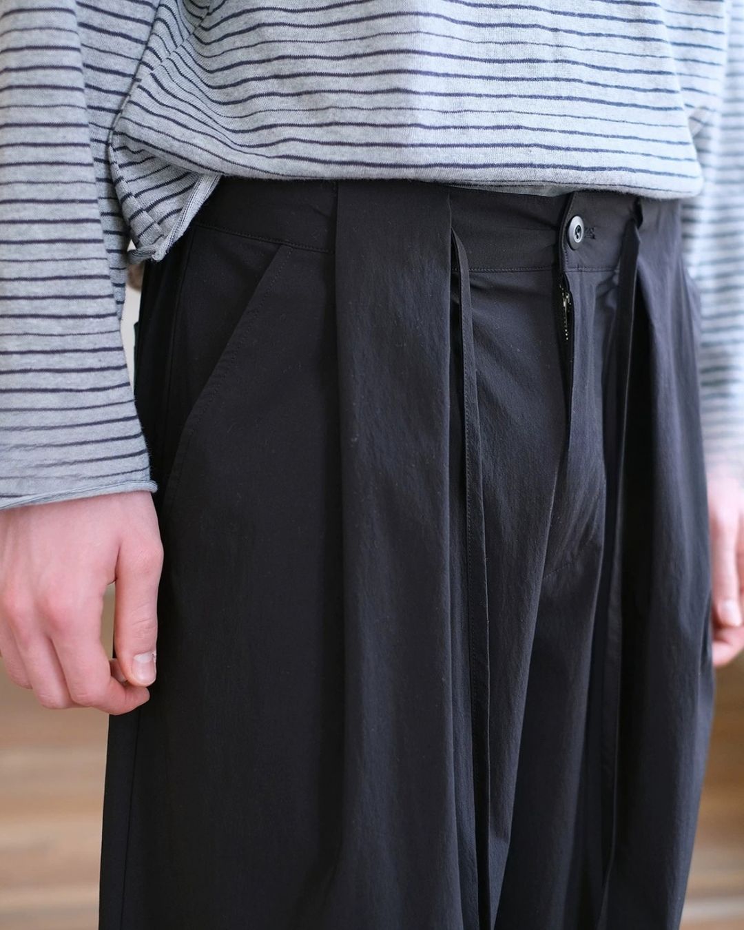 Casual Tuck Wide Pants　WP122
