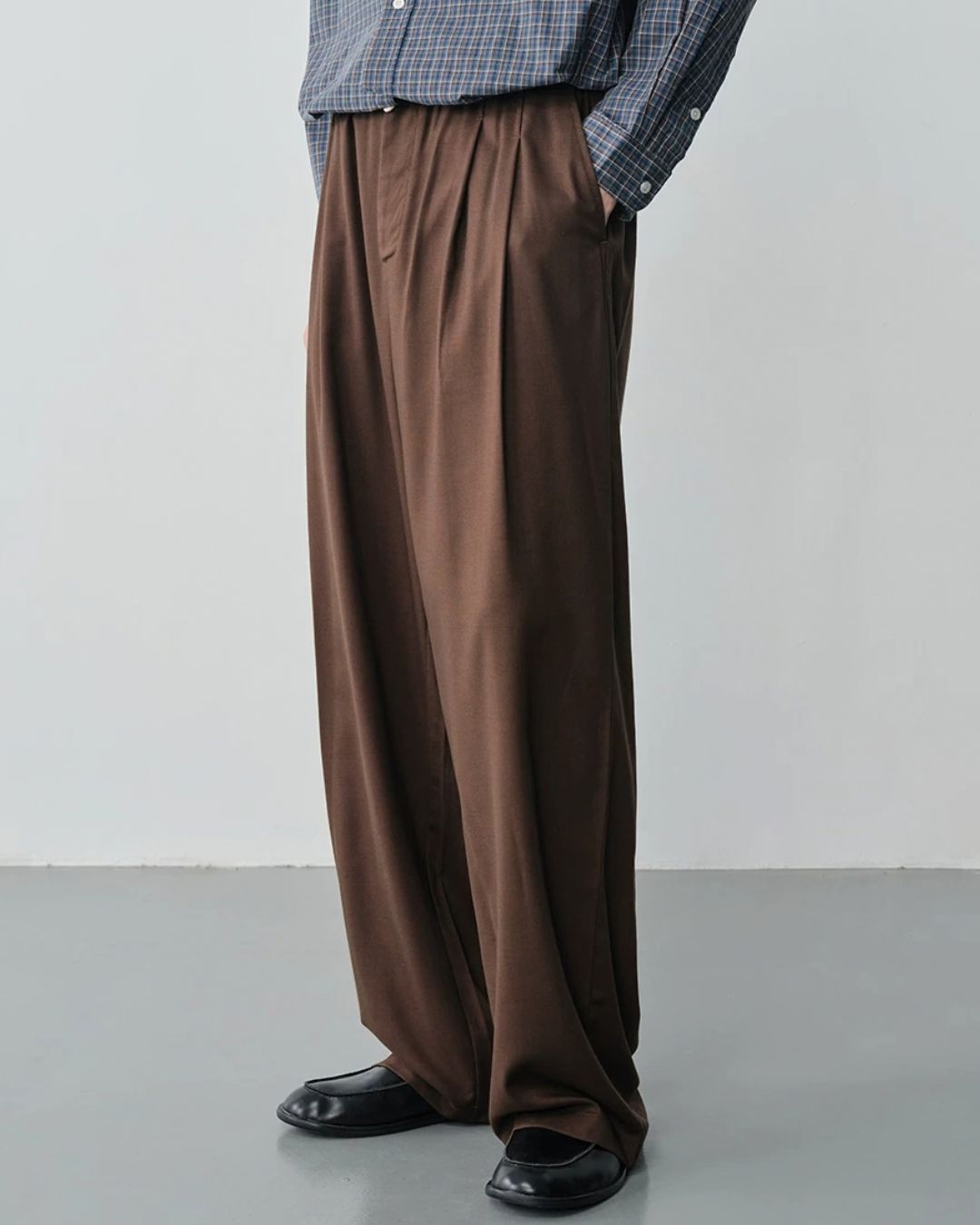 Wool Blend Tuck Wide Pants　WP119