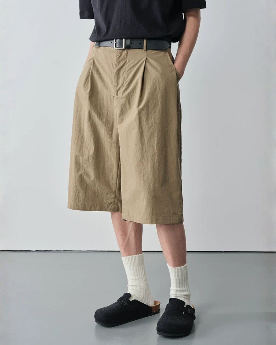 Cotton-Nylon Pleated Shorts　SP077
