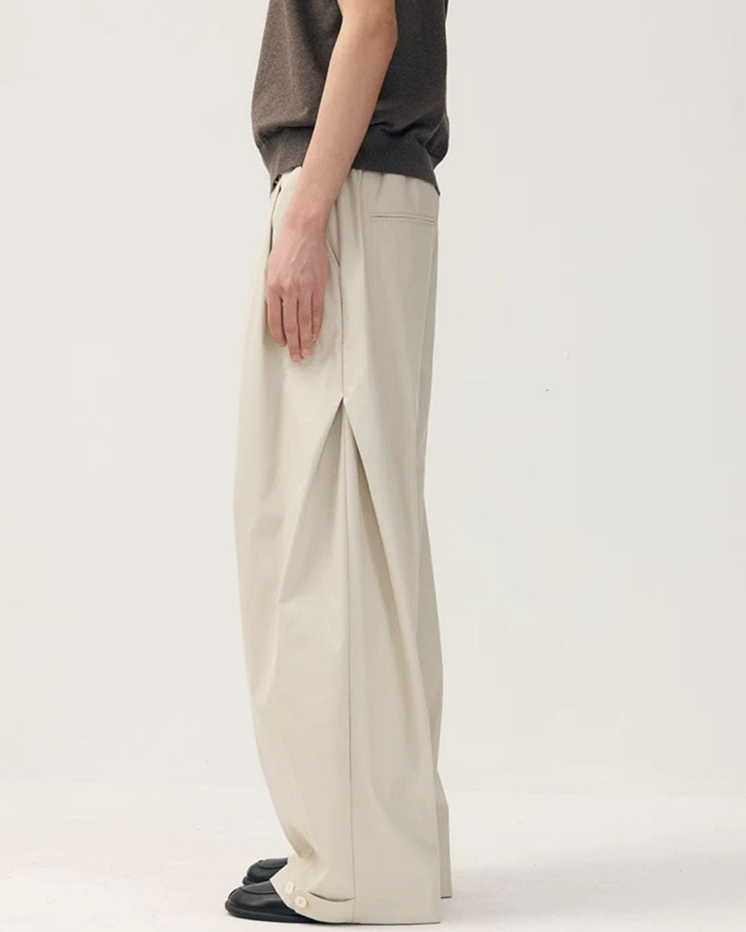 Hem Button Side Pleated Pants　WP104