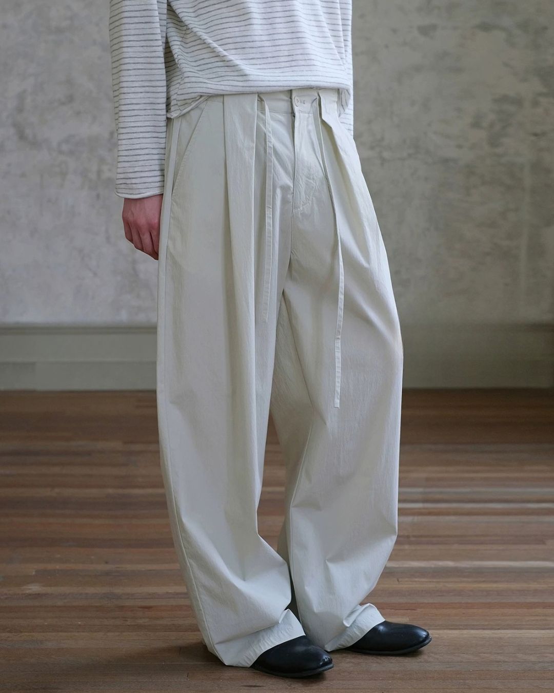 Casual Tuck Wide Pants　WP122