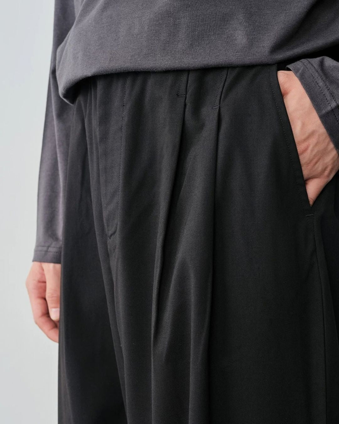 Wool Blend Tuck Wide Pants　WP119