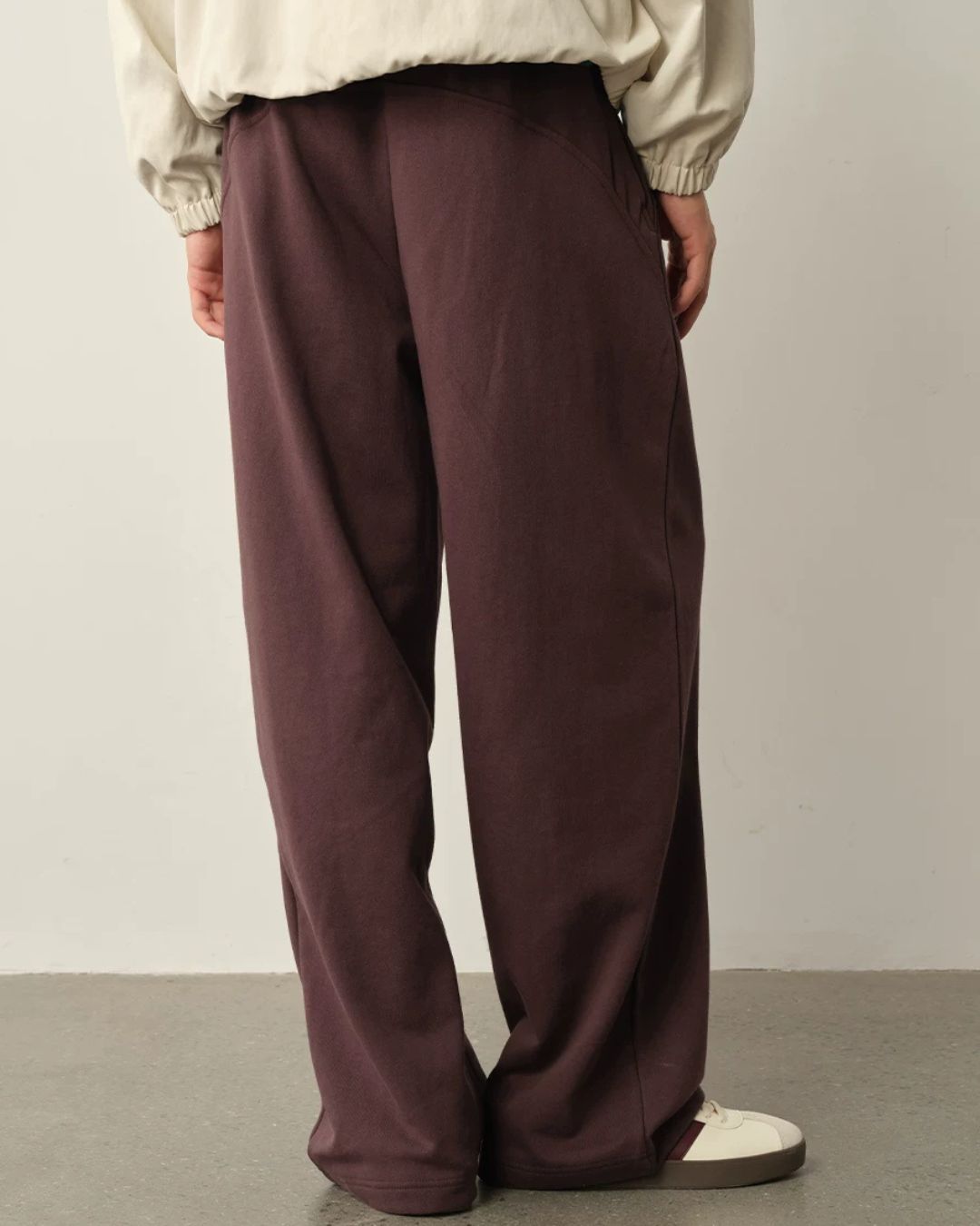 Arc Seam Sweat Pants　TP032
