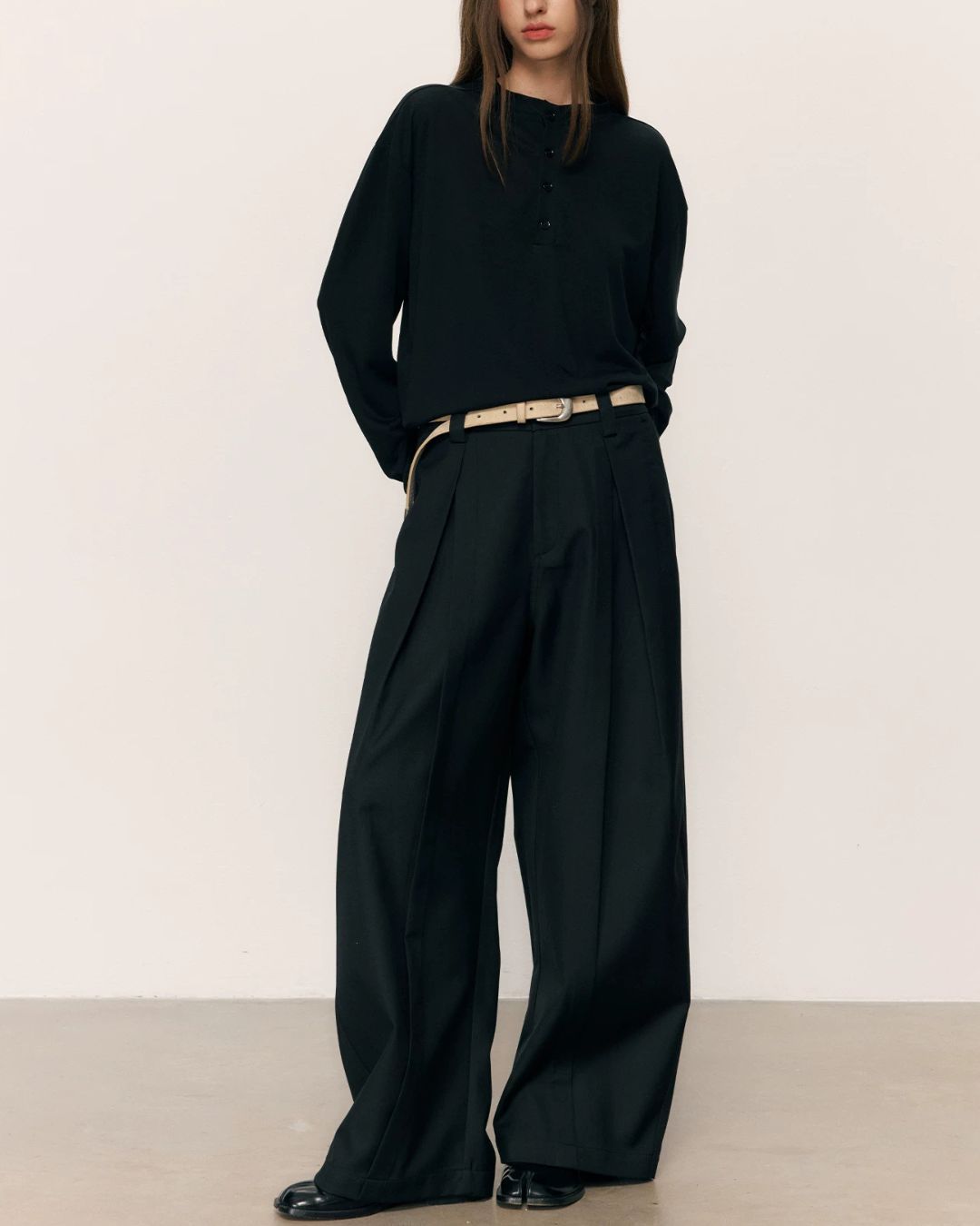 Cross Tuck Slacks　SL004