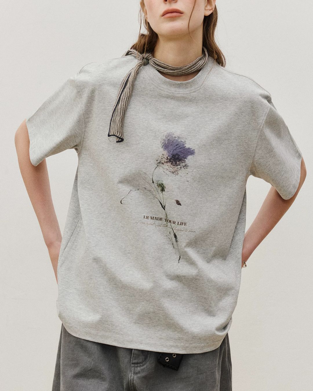 Sorona Flower Print T-Shirt　ST199