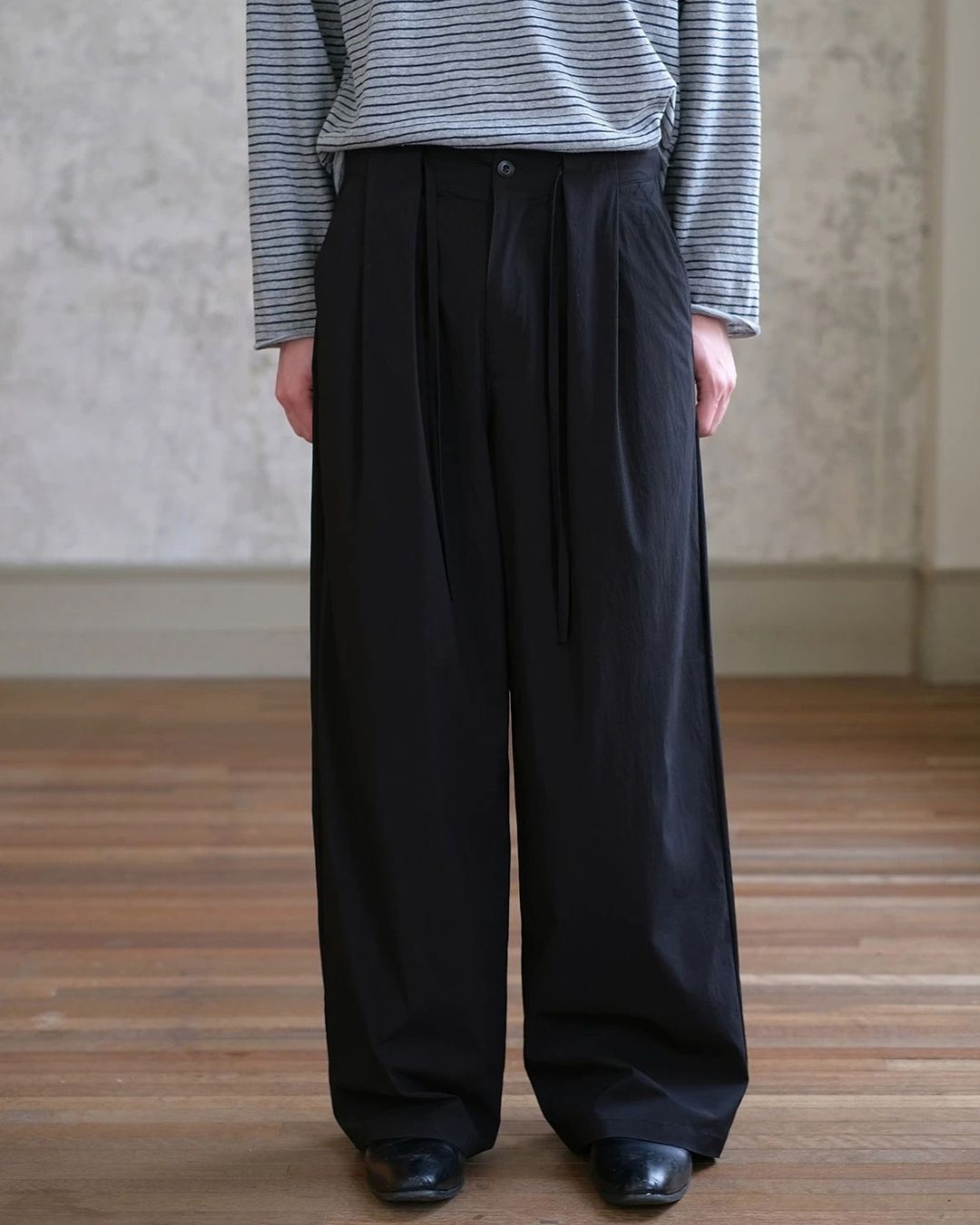 Casual Tuck Wide Pants　WP122