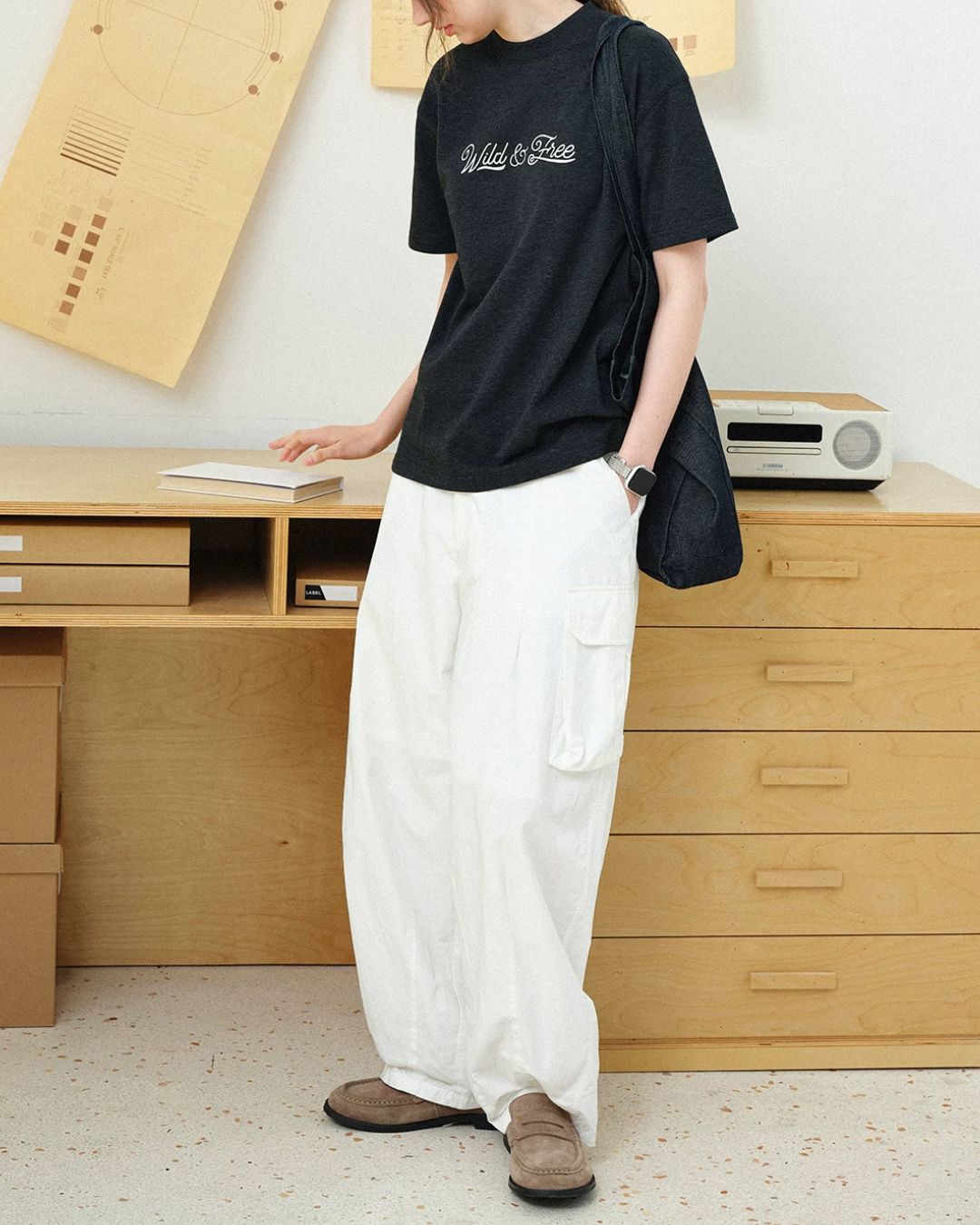 Textured Logo Crew Neck T-Shirt　ST188