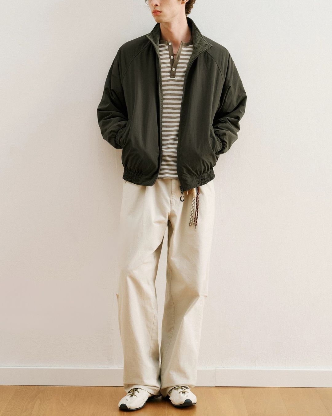 Arc Tuck Wide Pants　WP120