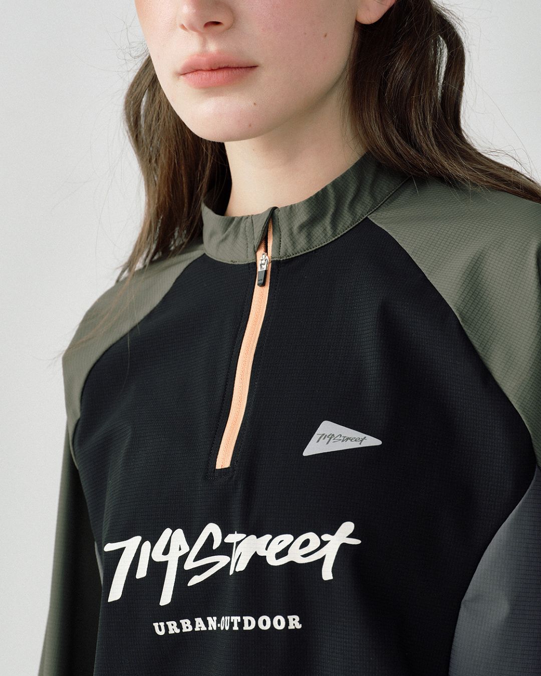 【10日以内お届け】Quick-drying Half-zip T-shirt　LT079