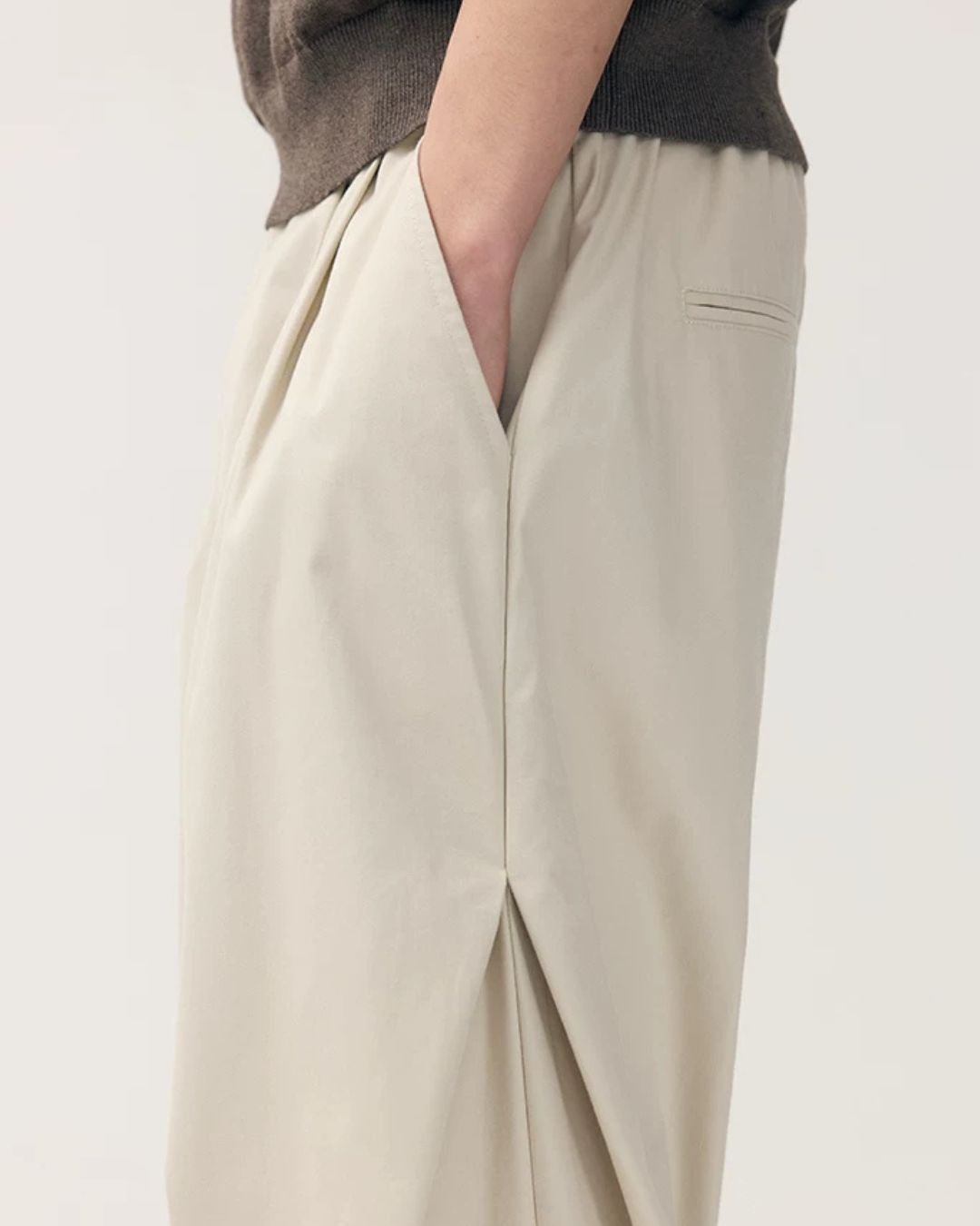 Hem Button Side Pleated Pants　WP104