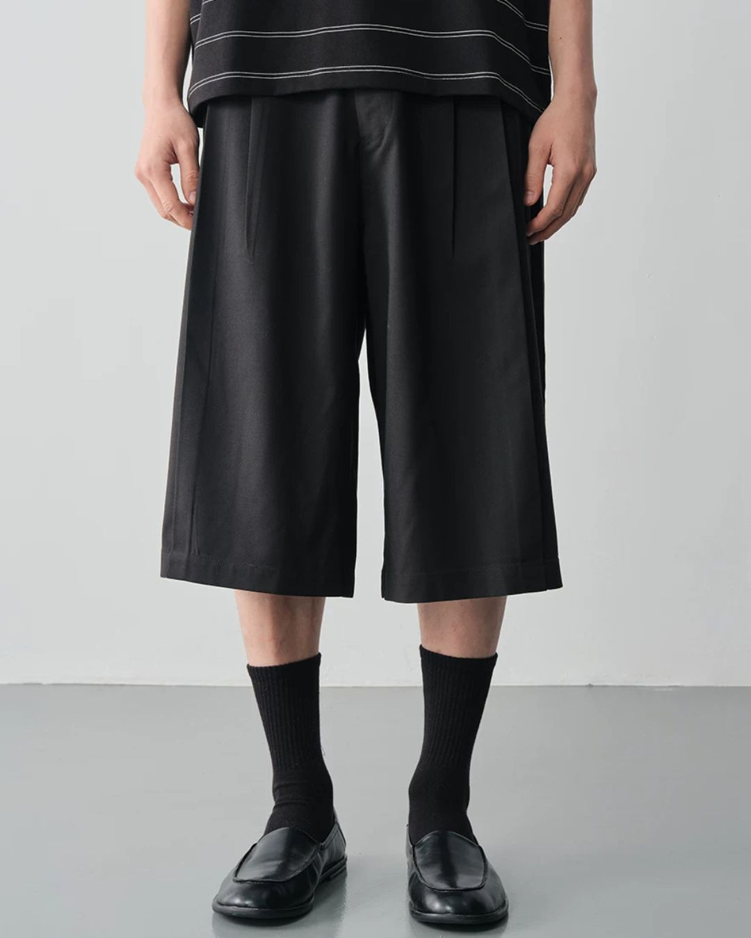 Pleated Cropped Pants　SP073